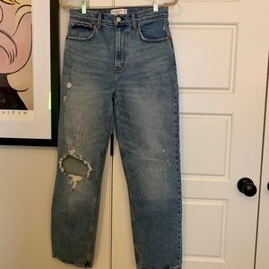 Abercrombie & Fitch 90’s Straight Ultra High Rise
